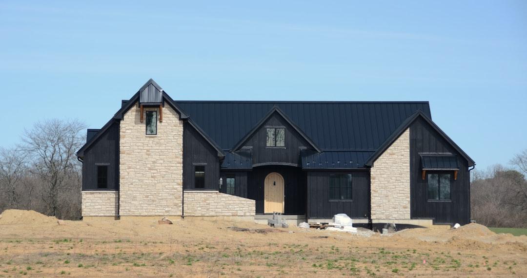 Types Of Siding In Residential Construction (2026)